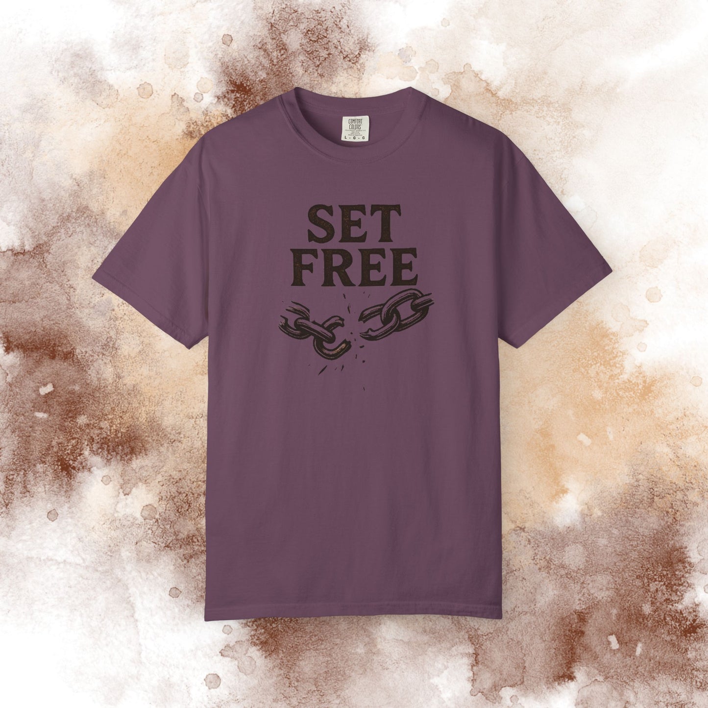 Set Free T‑Shirt — Broken Chain Christian Scripture Tee (John 8:36)